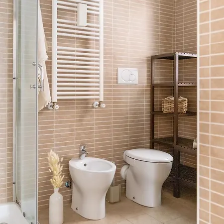 Loft Con Terrazzo - 3 Min Dalle Autostrade By Followgreenhouserome * רומא